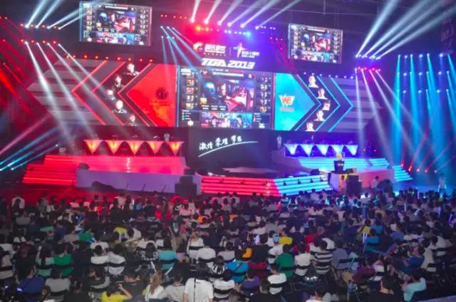 【赛后战报】就在今天！FPX野核接管比赛2：1击败NIP